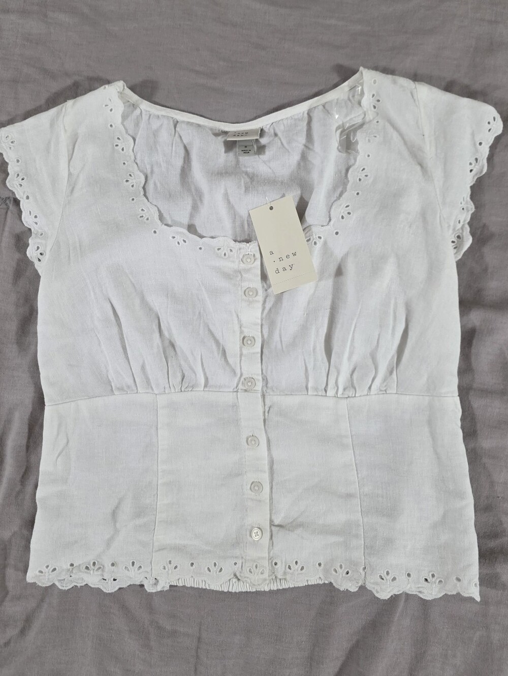 NEW A New Day Bright White Women's Button-Front Scalloped Hem Eyelet Button Top